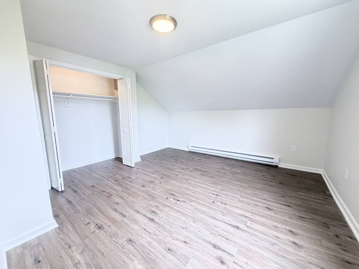 Apartment for rent at 146 Prospect St #3, Auburn, MA 01501