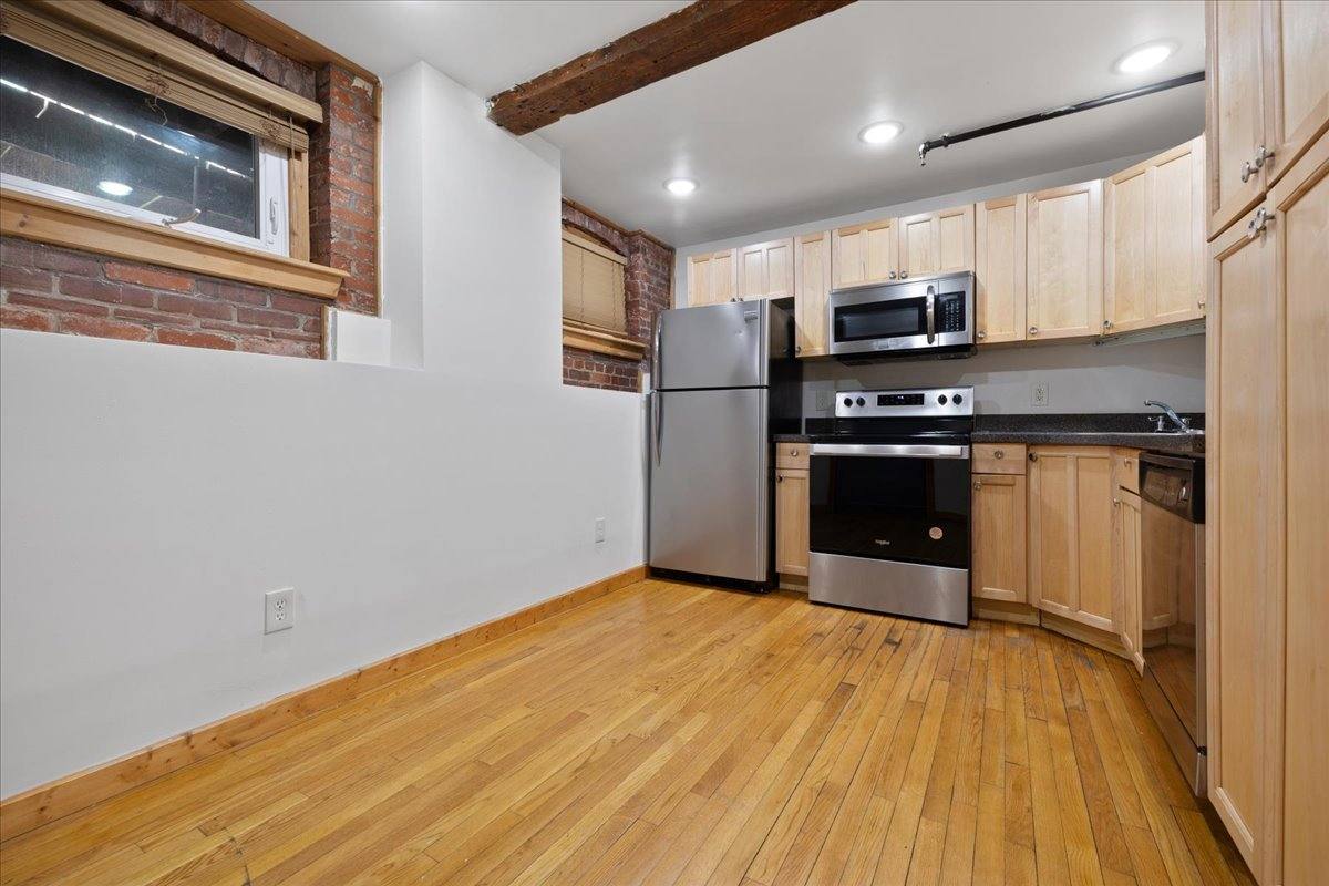 Condo for rent at 325 Lafayette St #1003, Bridgeport, CT 06604