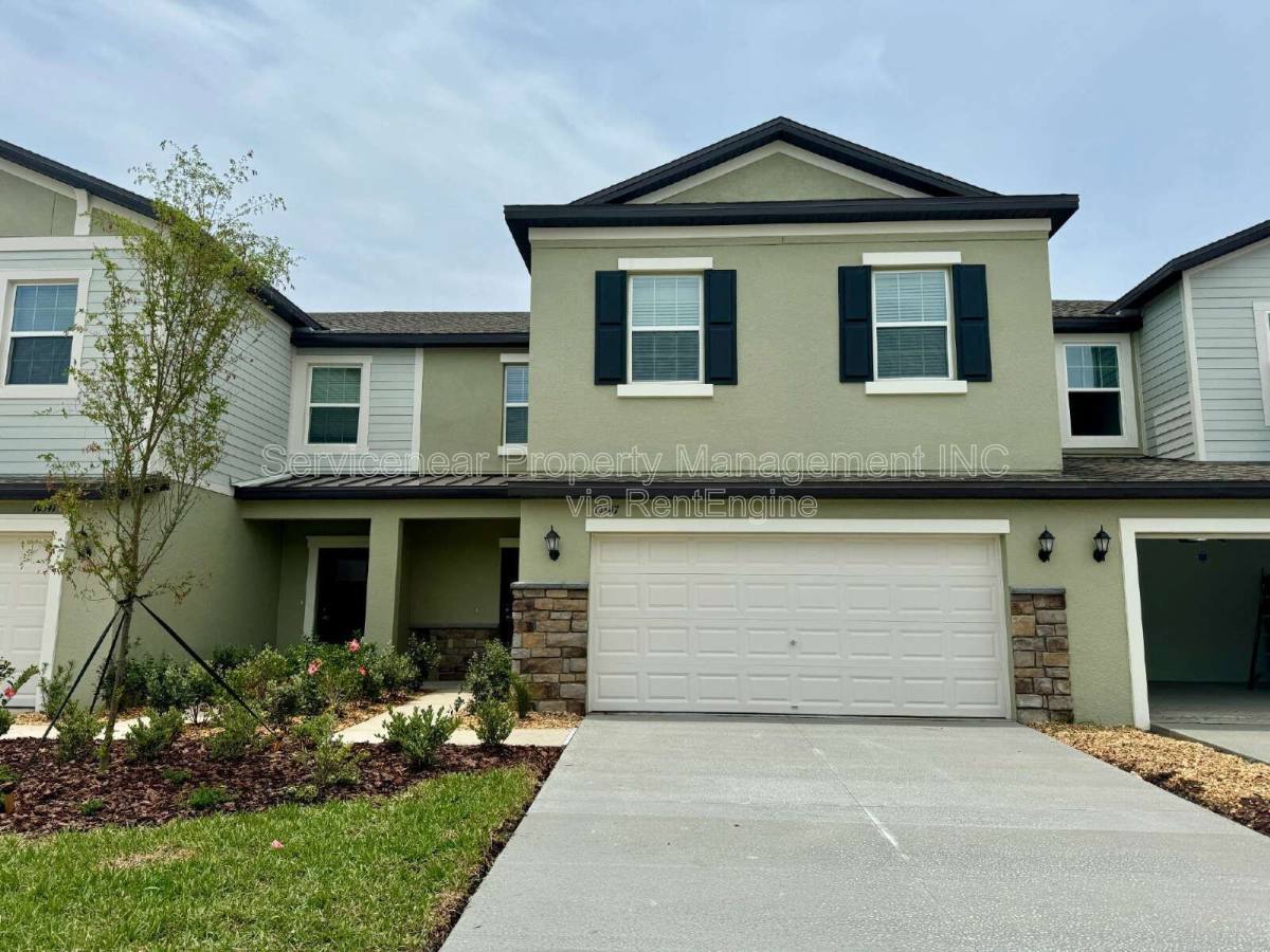 Townhouse for rent at 10347 Honey Hammock Way, San Antonio, FL 33576