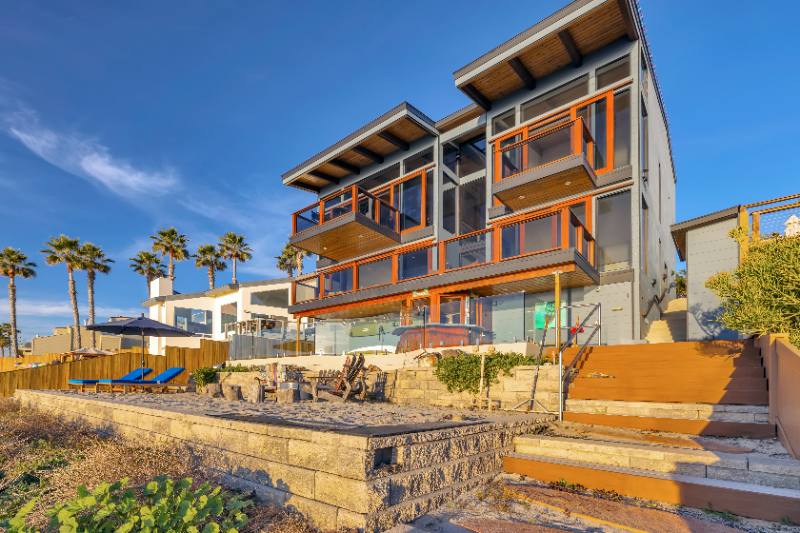Apartment for rent at 1686 Neptune Ave, Encinitas, CA 92024