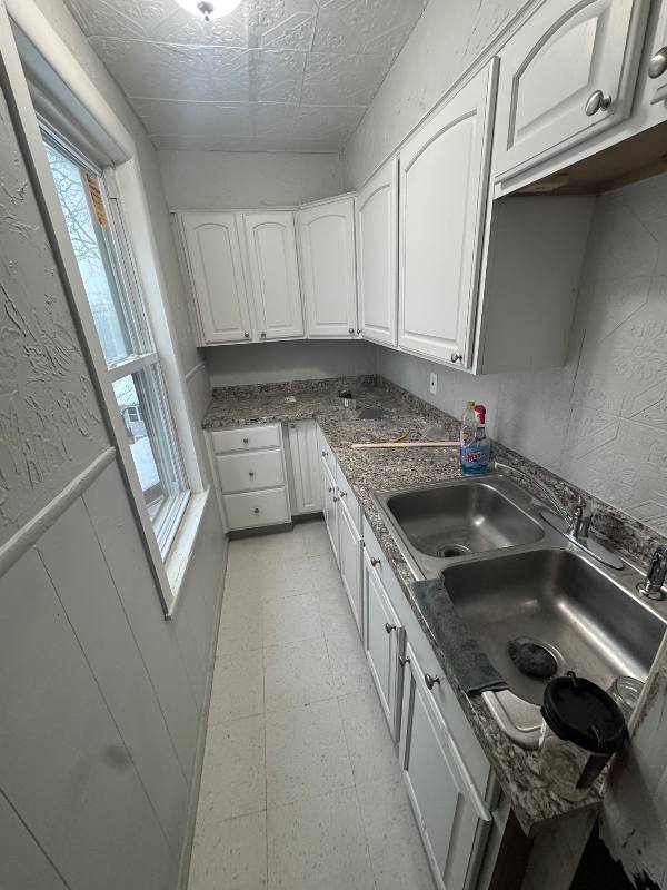 Apartment for rent at 74 Rodney St #3, Worcester, MA 01605