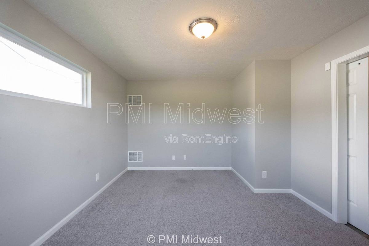 House for rent at 2952 W New York St, Indianapolis, IN 46222