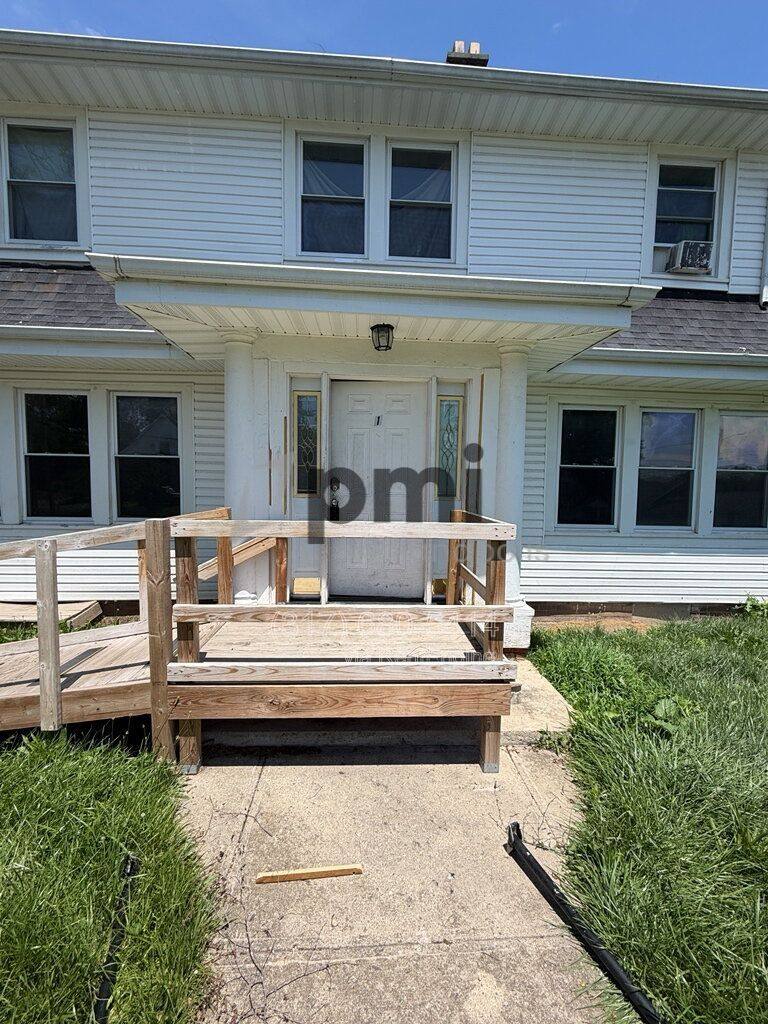 Apartment for rent at 1222 Nichol Ave #1 1, Anderson, IN 46016