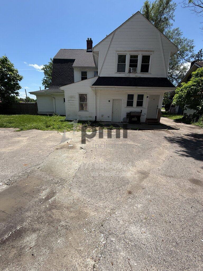 Apartment for rent at 1222 Nichol Ave #1 1, Anderson, IN 46016