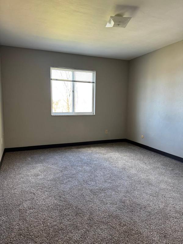Apartment for rent at 5501 Verona Rd #101, Verona, PA 15147