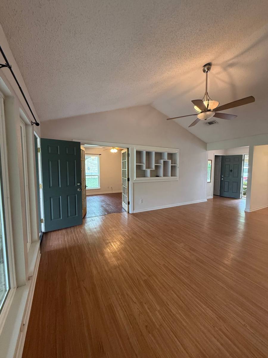 House for rent at 20 Wildwood Circle, Wimberley, TX 78676