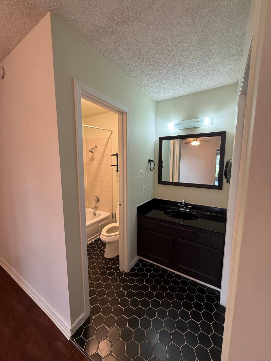 House for rent at 20 Wildwood Circle, Wimberley, TX 78676