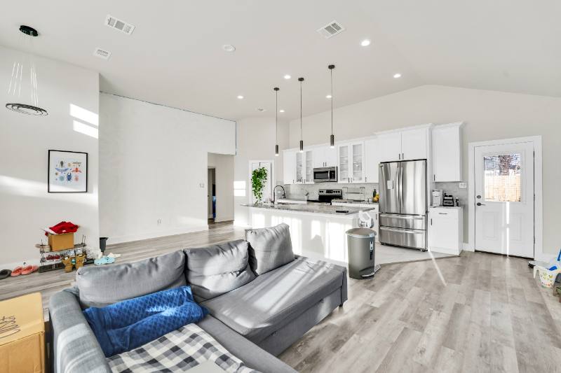 House for rent at 4621 Collins Ave, Dallas, TX 75210