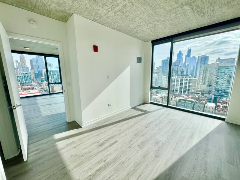 Apartment for rent at 461 W Chicago #2003, Chicago, IL 60654