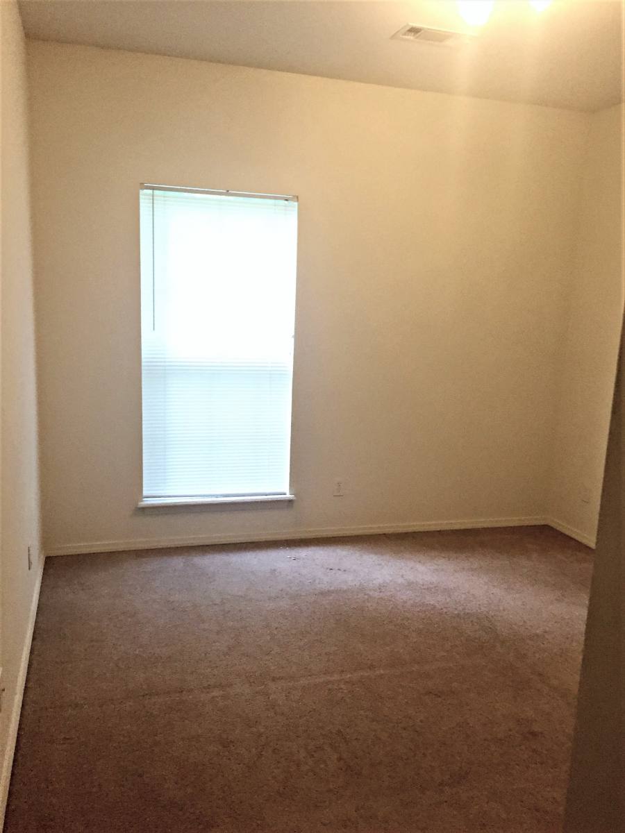 Apartment for rent at 1774 N Gregg Ave #4, Fayetteville, AR 72703