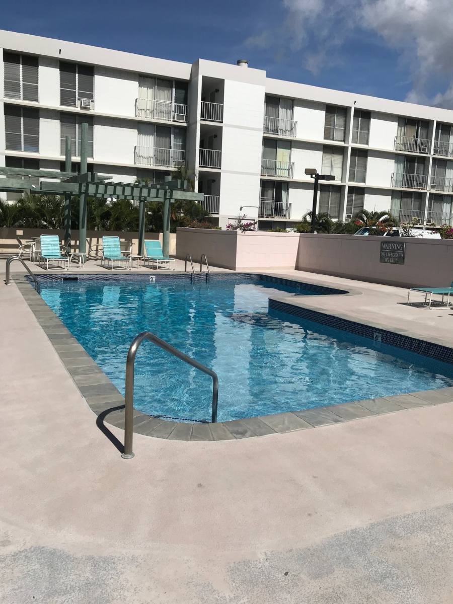 Apartment for rent at 2845 Waialae Ave, Honolulu, HI 96826