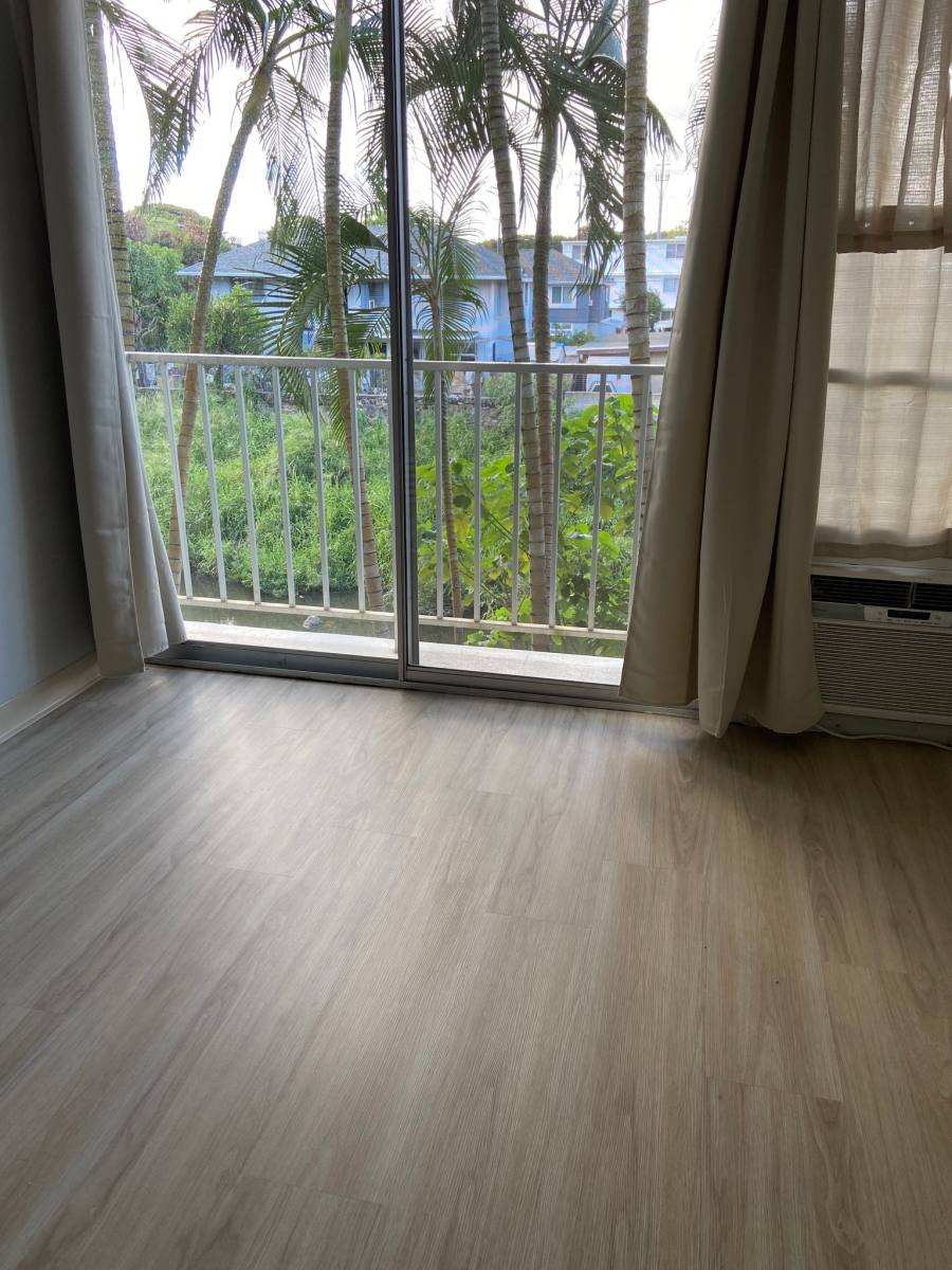 Apartment for rent at 2845 Waialae Ave, Honolulu, HI 96826
