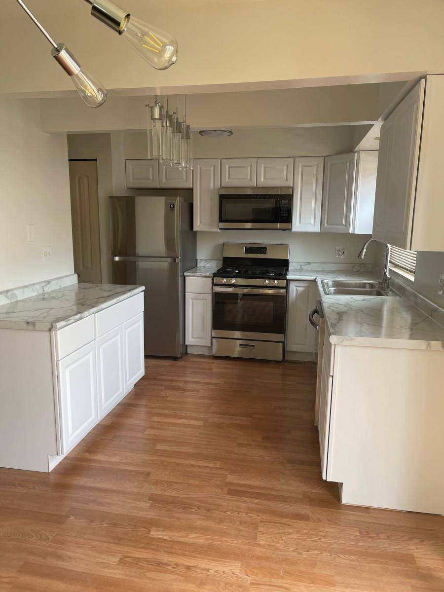 Townhouse for rent at 2312 N Nagle, Elmwood Park, IL 60707