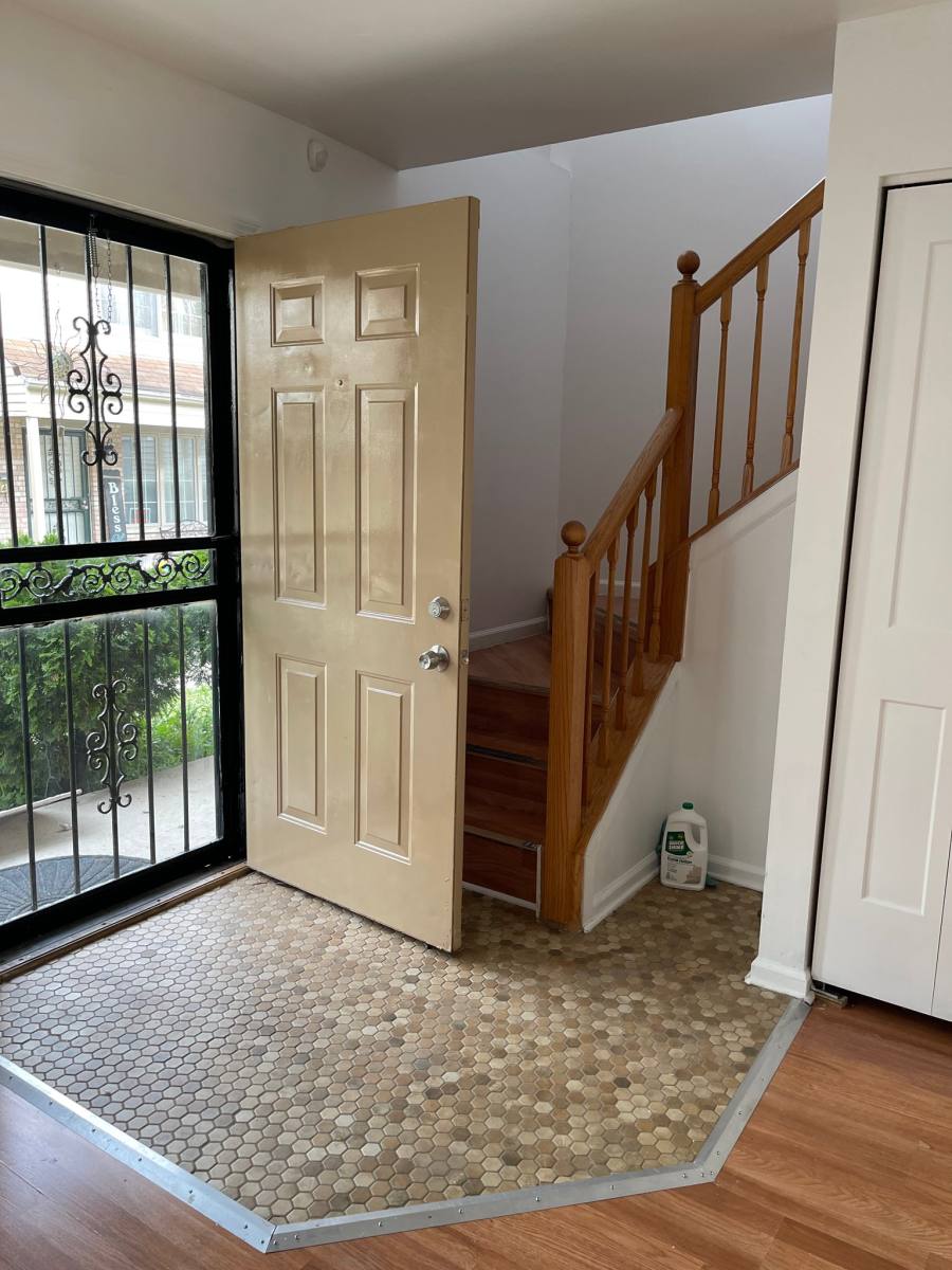 Townhouse for rent at 2312 N Nagle, Elmwood Park, IL 60707