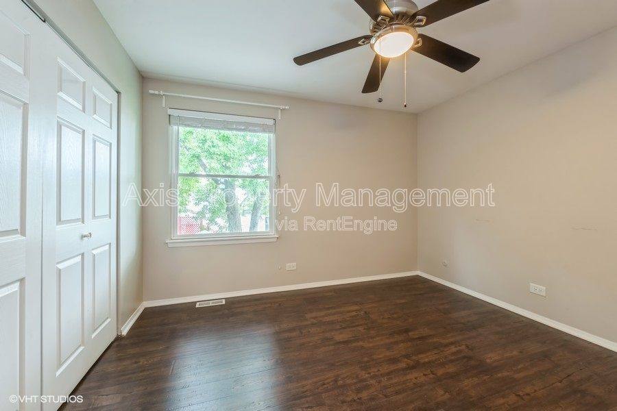 Apartment for rent at 1010 Wesley Lane #1, Algonquin, IL 60102