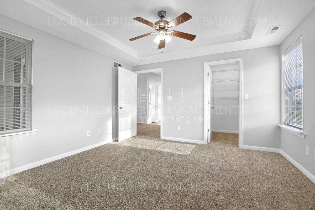House for rent at 7019 James Madison Way, Louisville, KY 40272