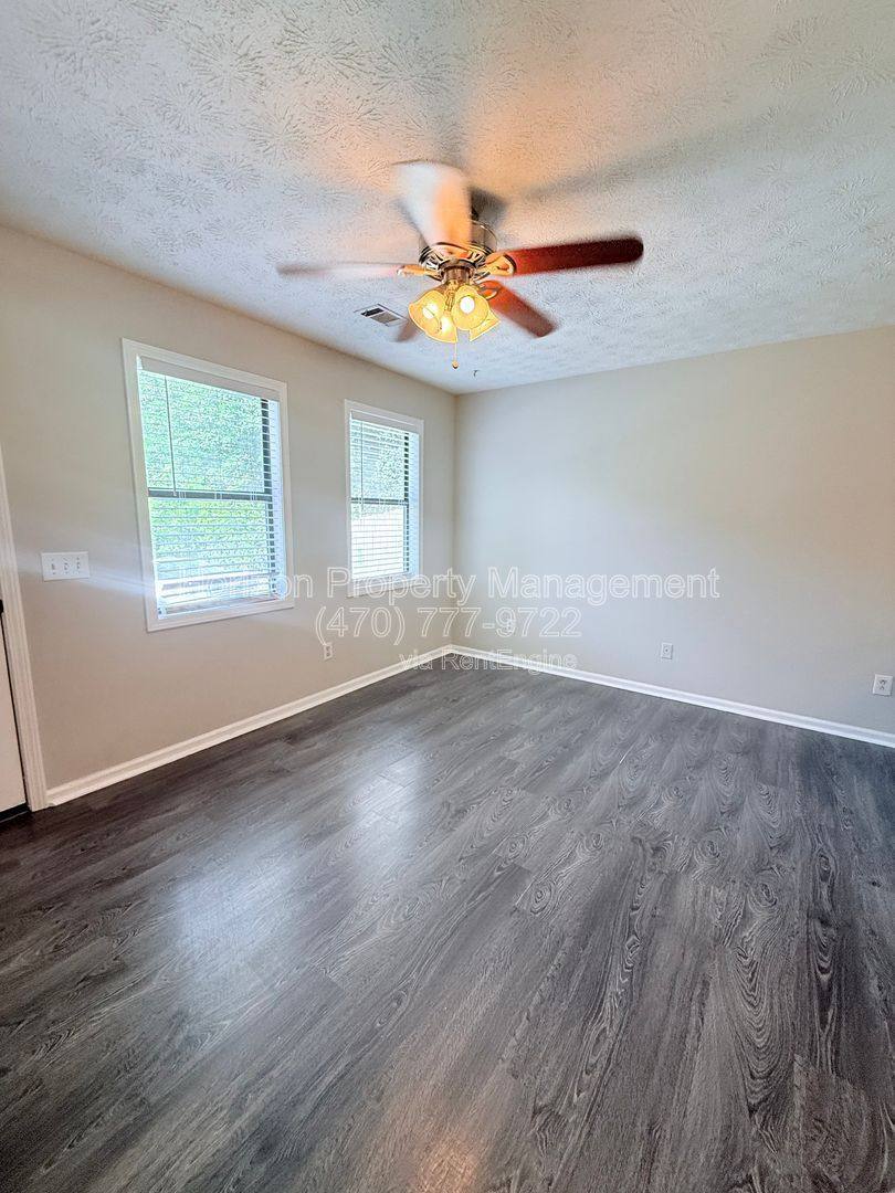 House for rent at 1670 Lakeside Trail, Cumming, GA 30041