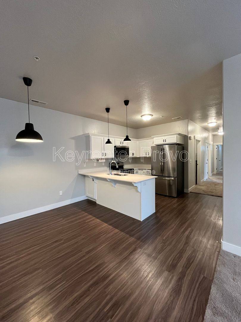 Condo for rent at 586 N 360 W, Vineyard, UT 84059