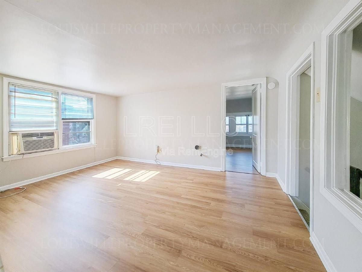 Apartment for rent at 1035 Baxter Ave #3, Louisville, KY 40204