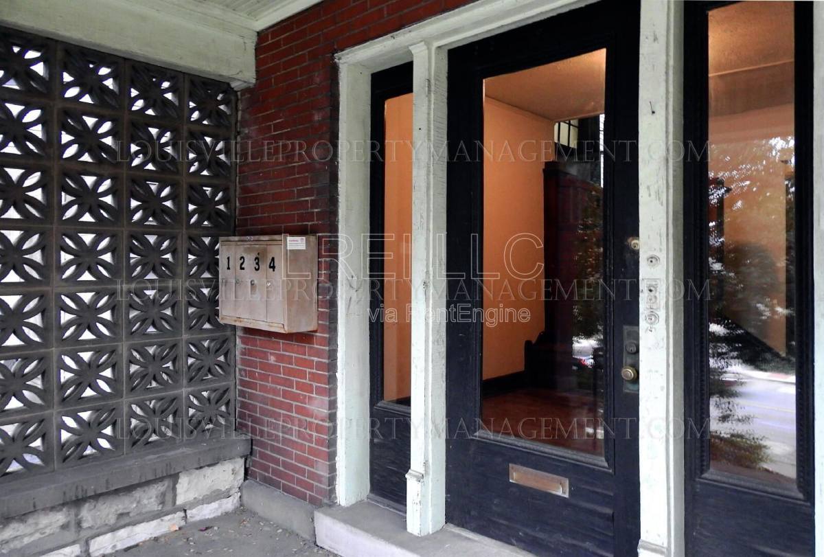 Apartment for rent at 1035 Baxter Ave #3, Louisville, KY 40204