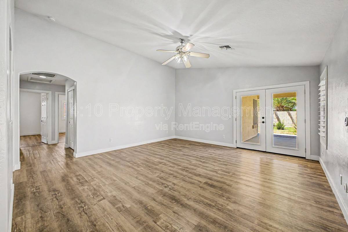 House for rent at 3296 E Warbler Rd, Gilbert, AZ 85297