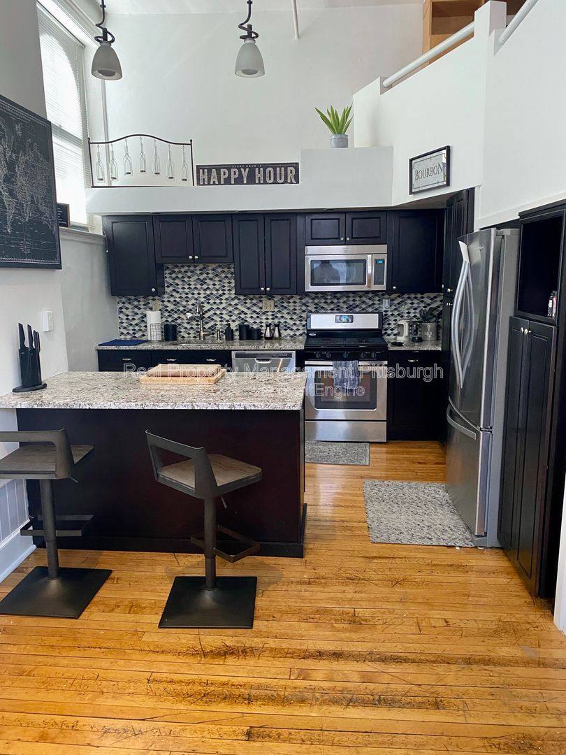 Apartment for rent at 171 S 15th St #202, Pittsburgh, PA 15203