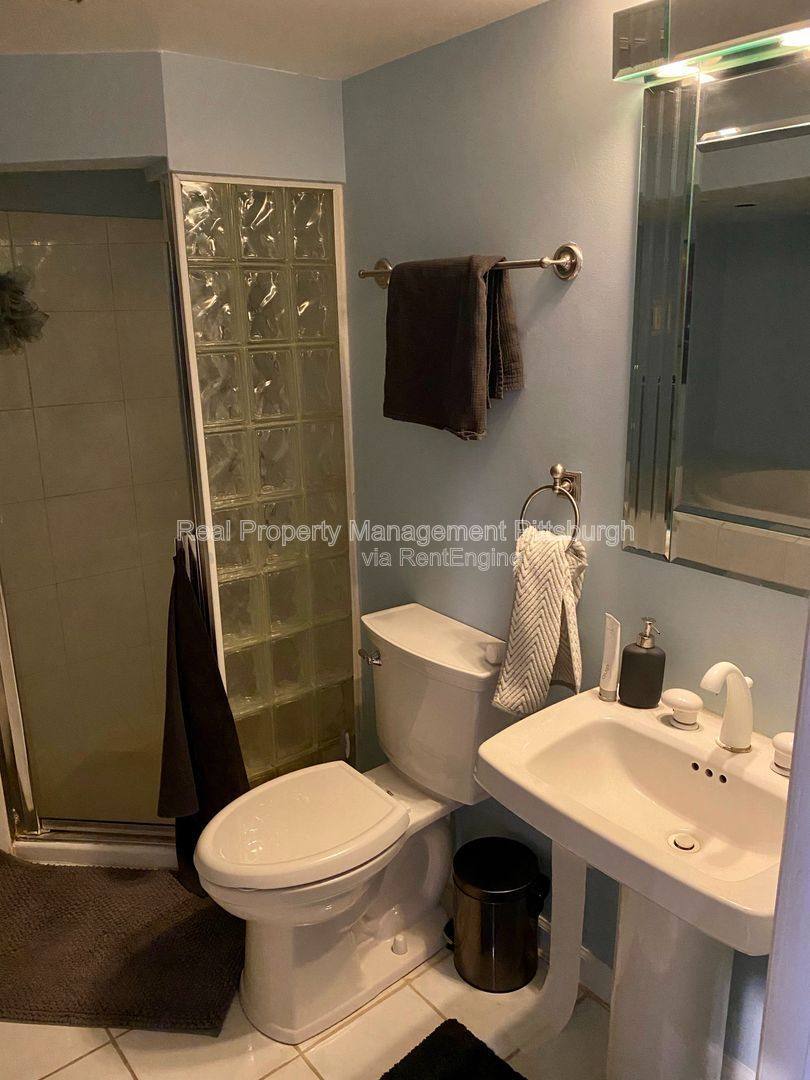 Apartment for rent at 171 S 15th St #202, Pittsburgh, PA 15203