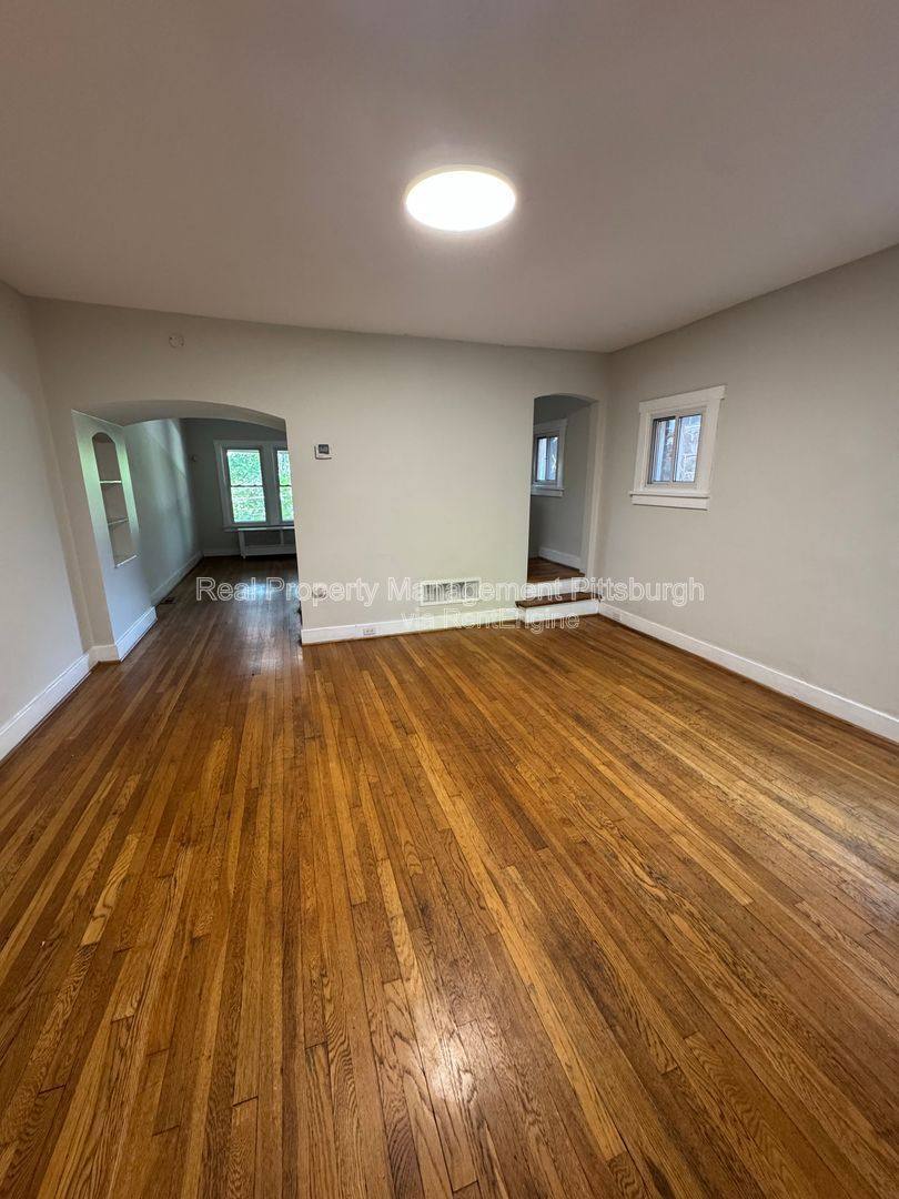 House for rent at 5622 Darlington Rd, Pittsburgh, PA 15217