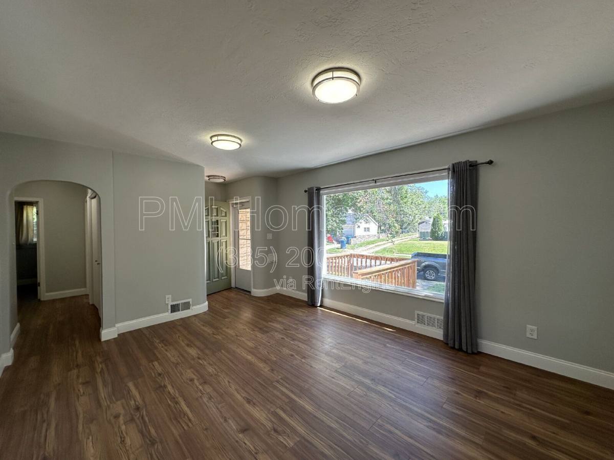 Apartment for rent at 33 Sylvia Dr, Ogden, UT 84405