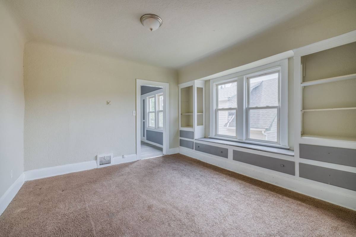 Apartment for rent at 3691 E 116th St, Cleveland, OH 44105