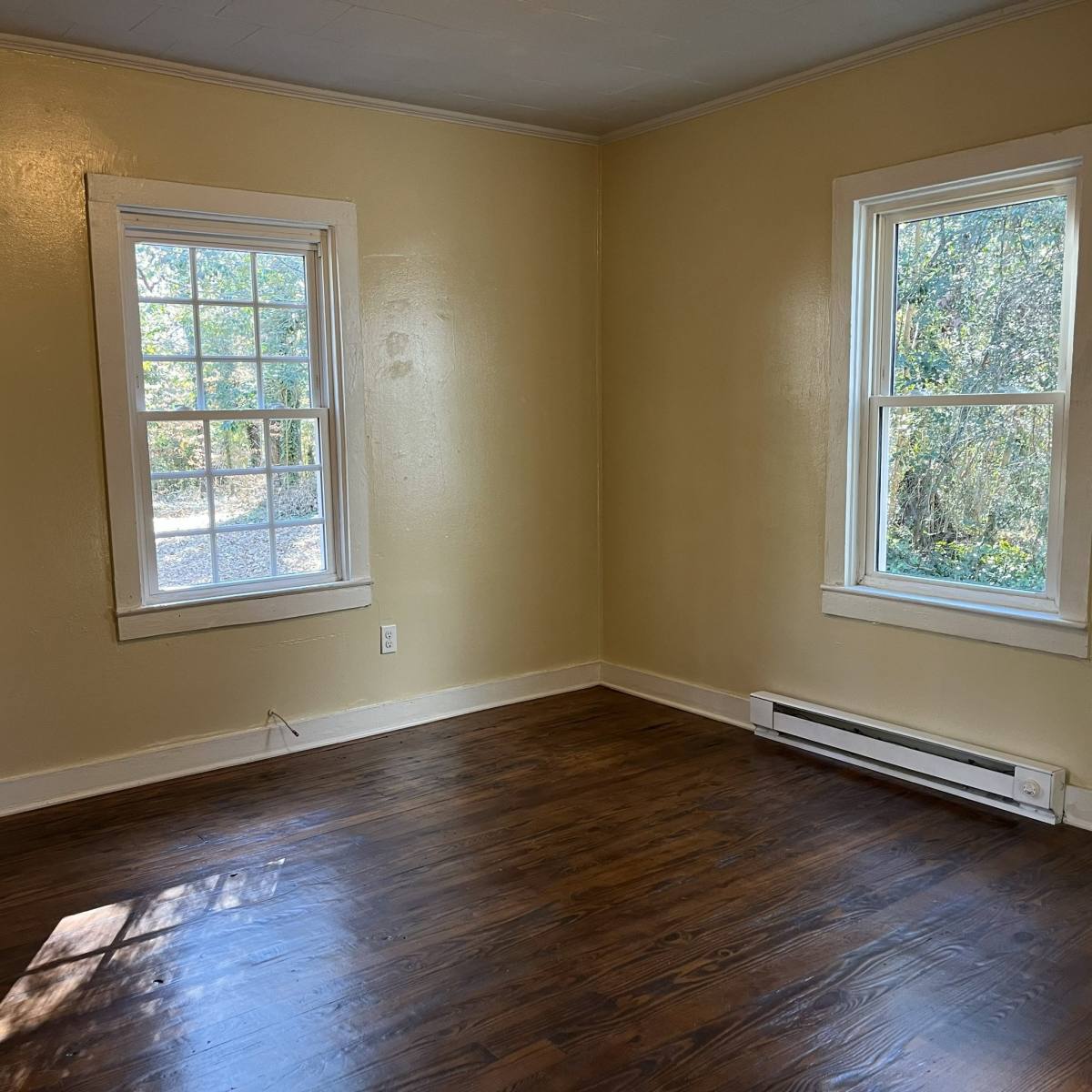 House for rent at 2621 Dr Carver Rd, Charlotte, NC 28208