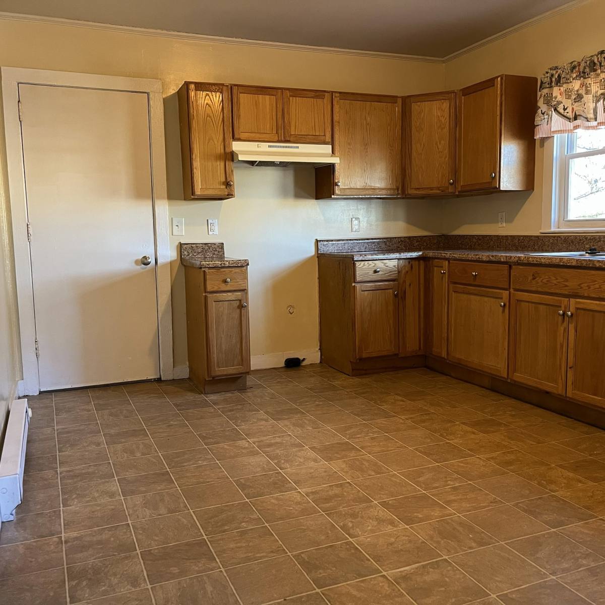 House for rent at 2621 Dr Carver Rd, Charlotte, NC 28208
