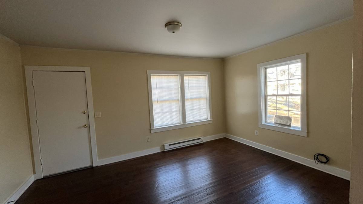 House for rent at 2621 Dr Carver Rd, Charlotte, NC 28208
