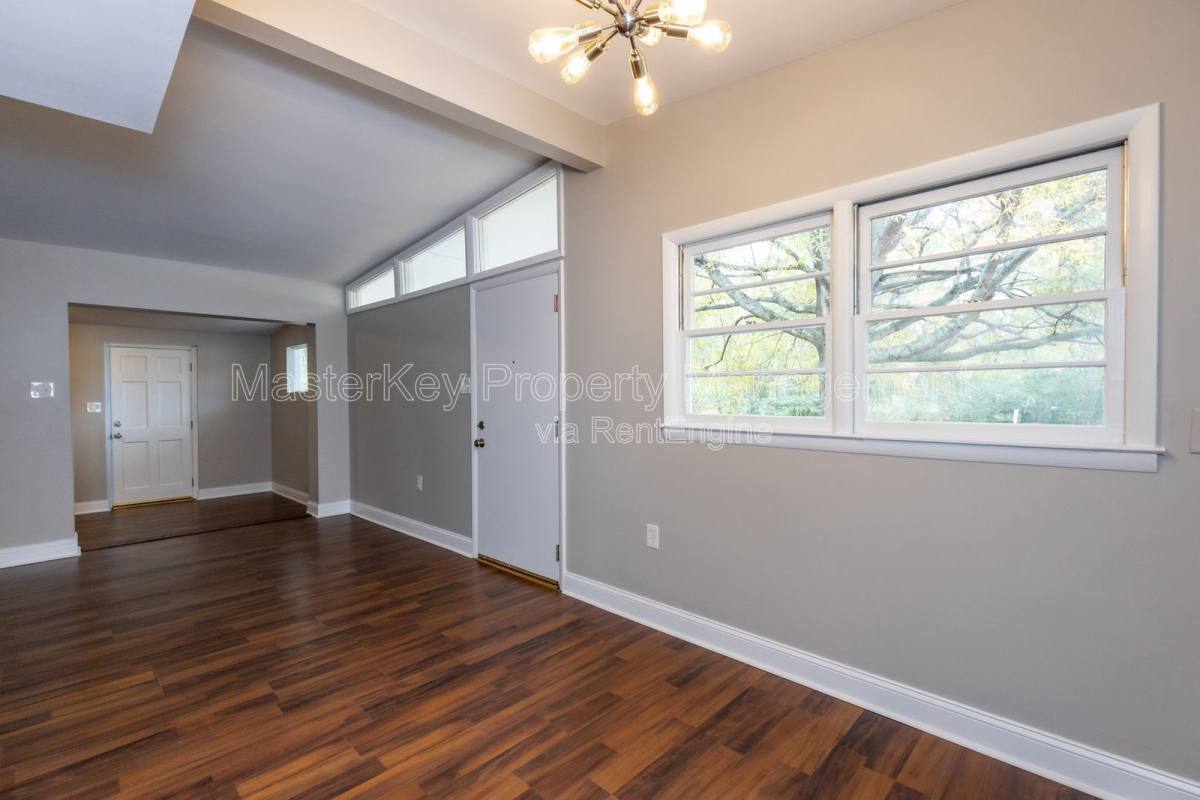 House for rent at 6313 Johnsdale Rd, Raleigh, NC 27615