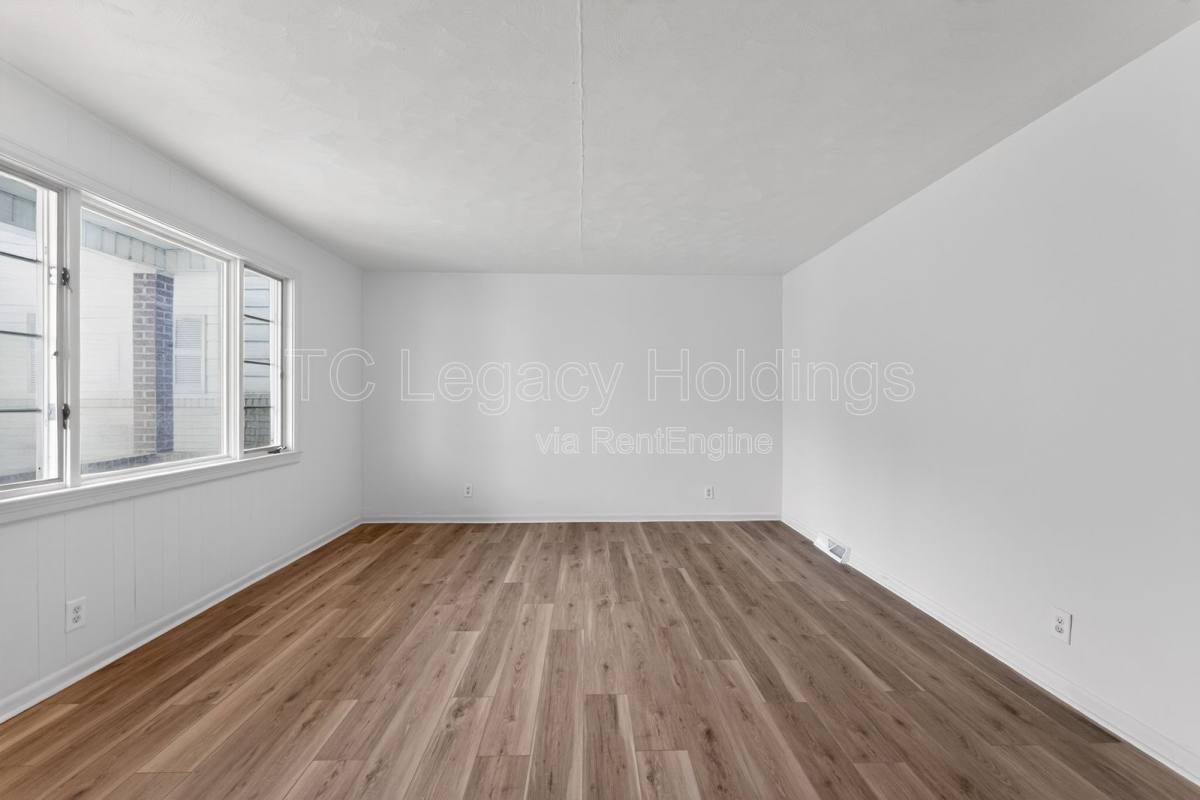 House for rent at 321 Clark St, Clarksburg, WV 26301