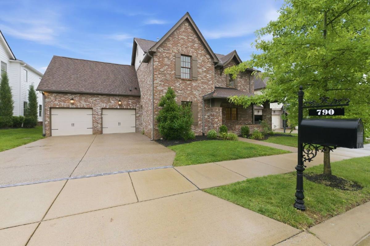 House for rent at 790 Fontwell Lane, Franklin, TN 37064
