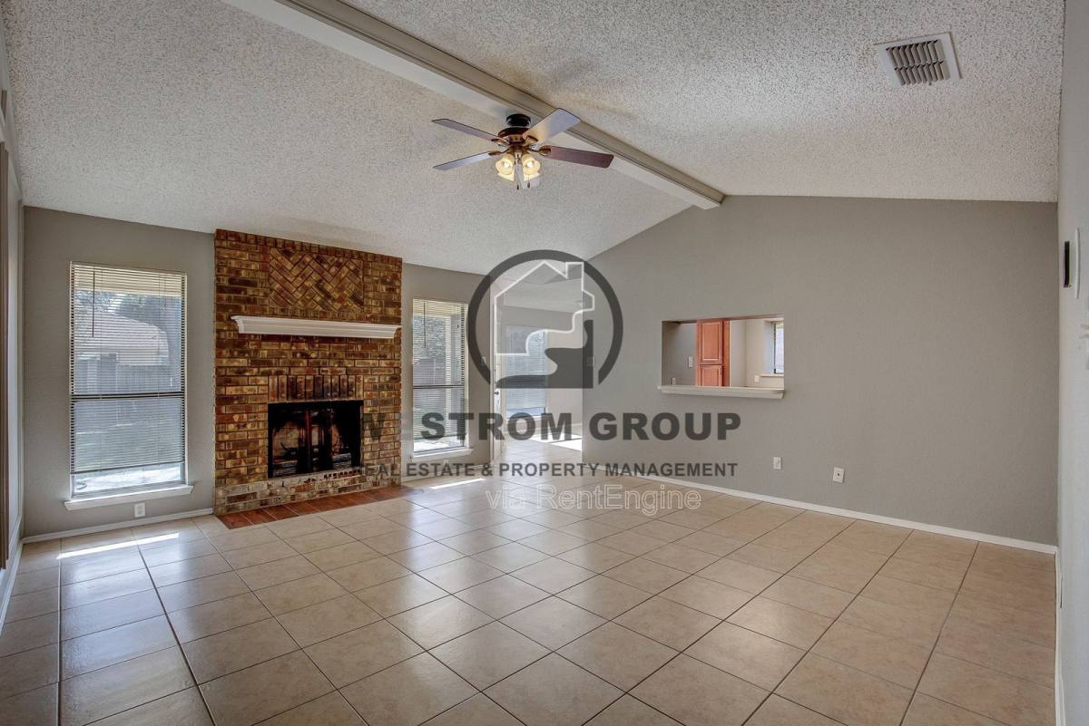 House for rent at 420 Revolution Lane, Arlington, TX 76002