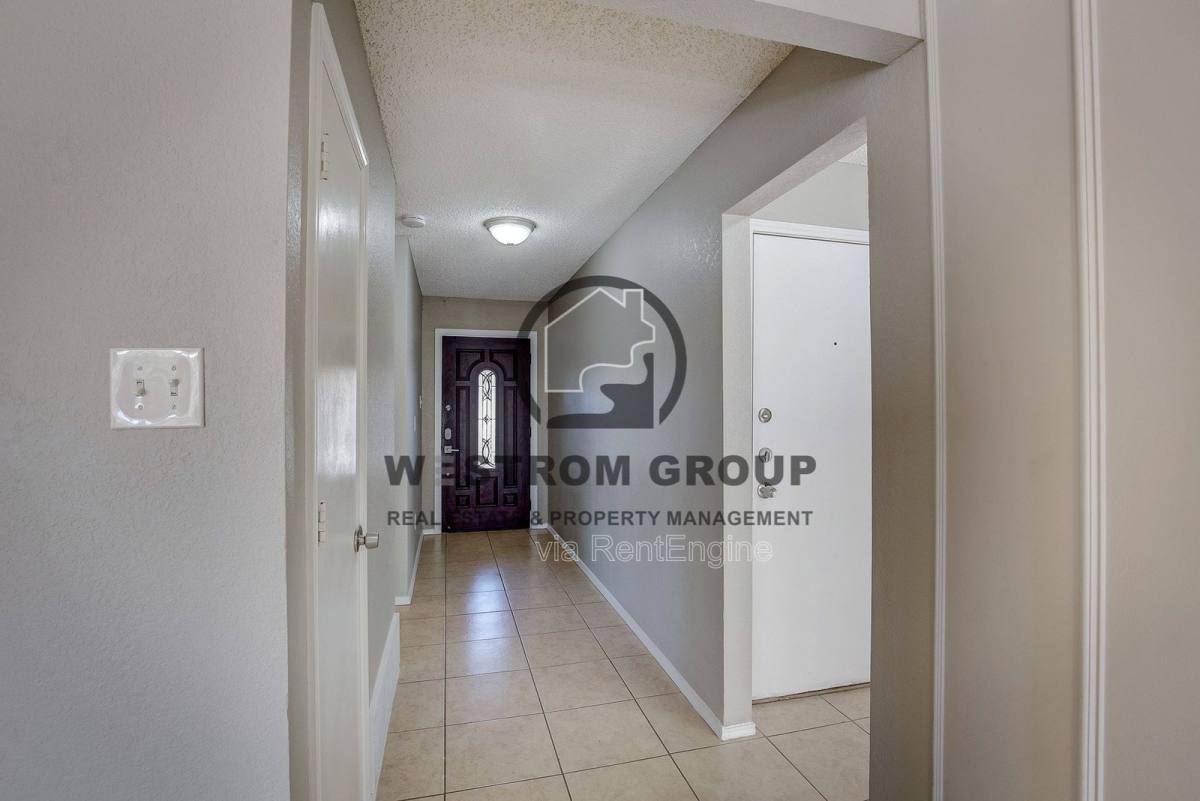 House for rent at 420 Revolution Lane, Arlington, TX 76002