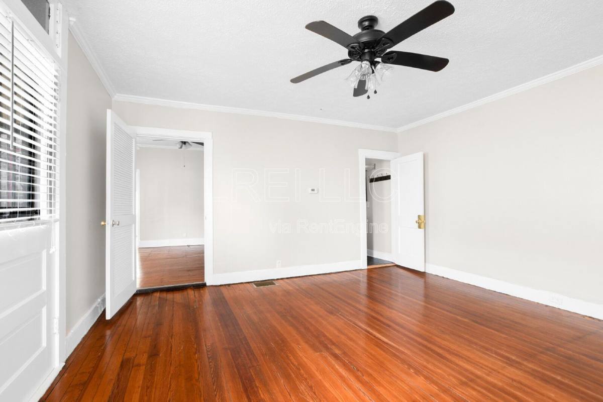 House for rent at 1014 Goss Ave, Louisville, KY 40217