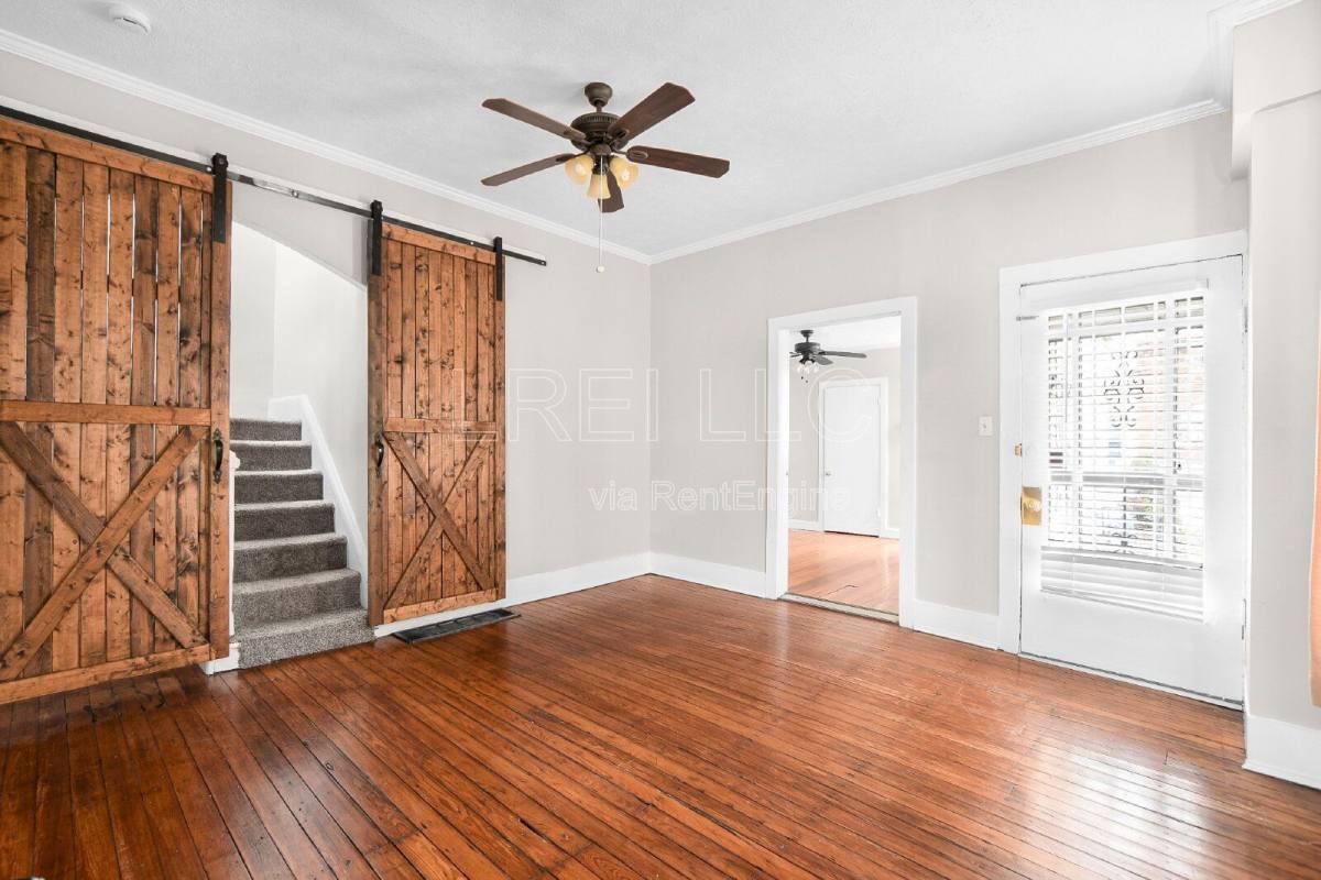 House for rent at 1014 Goss Ave, Louisville, KY 40217