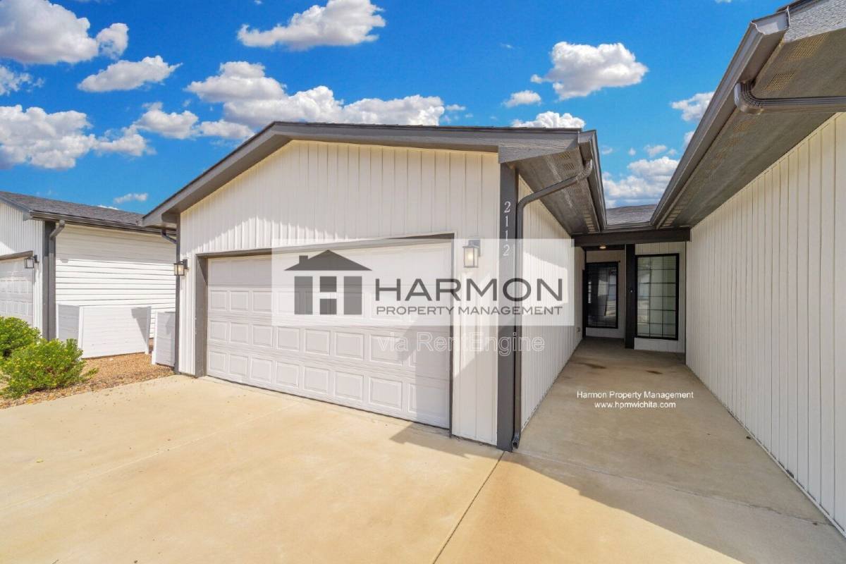 Townhouse for rent at 2150 S Thatcher Court, Wichita, KS 67207