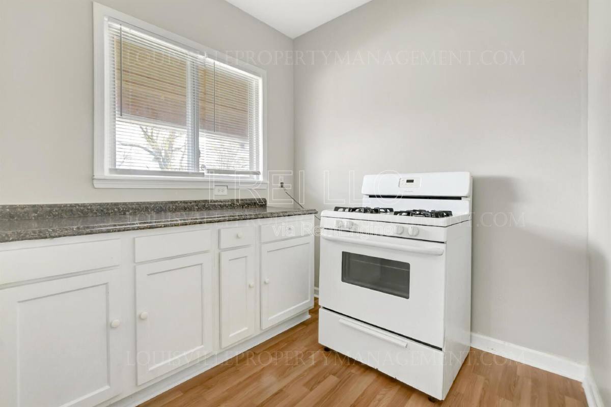 Apartment for rent at 4141 W Market St #1, Louisville, KY 40212