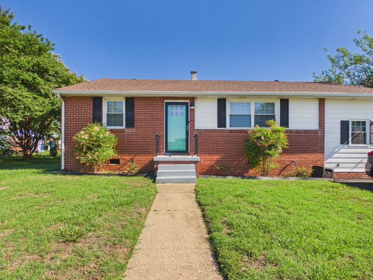 House for rent at 3114 Glenoa Rd, Richmond, VA 23223