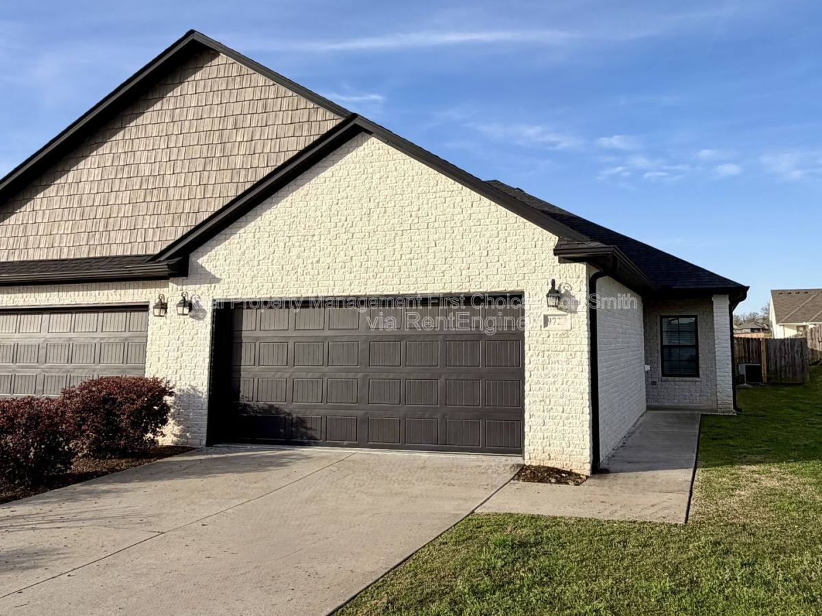 Apartment for rent at 9724 Haven Blvd, Barling, AR 72923