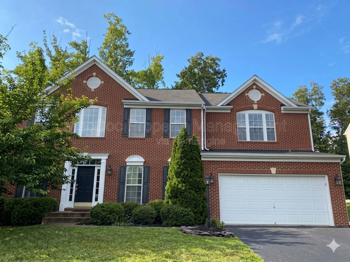 House for rent at 121 Riggs Rd, Fredericksburg, VA 22405