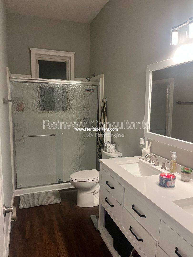 House for rent at 3833 Isabella Ave, Cincinnati, OH 45209