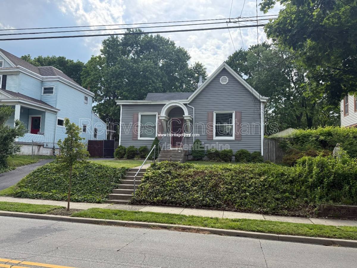 House for rent at 3833 Isabella Ave, Cincinnati, OH 45209