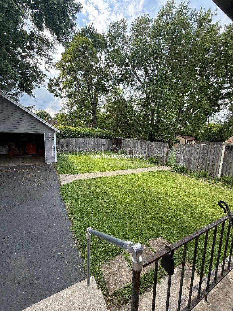 House for rent at 3833 Isabella Ave, Cincinnati, OH 45209