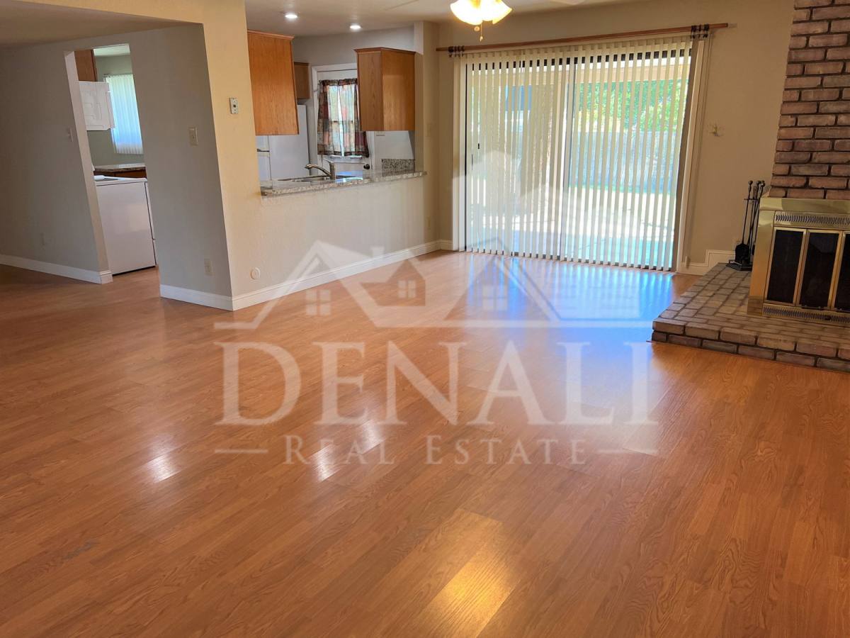 House for rent at 5129 E Emile Zola Ave, Scottsdale, AZ 85254