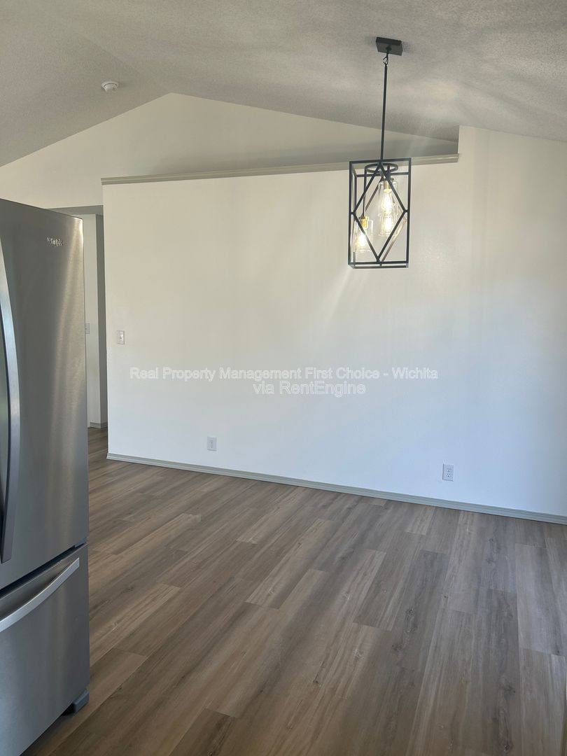 House for rent at 1823 S Shiloh St, Wichita, KS 67207